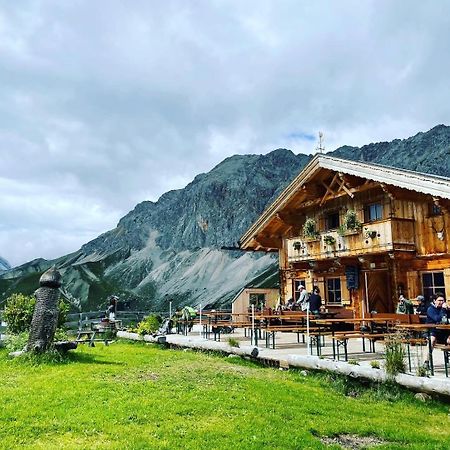 ホテルEuroparcs Leutasch-Seefeld エクステリア 写真
