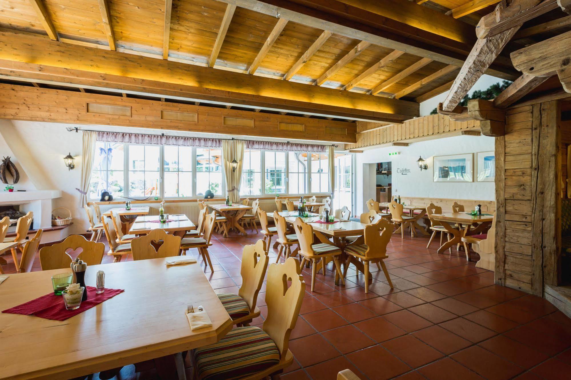 ホテルEuroparcs Leutasch-Seefeld エクステリア 写真