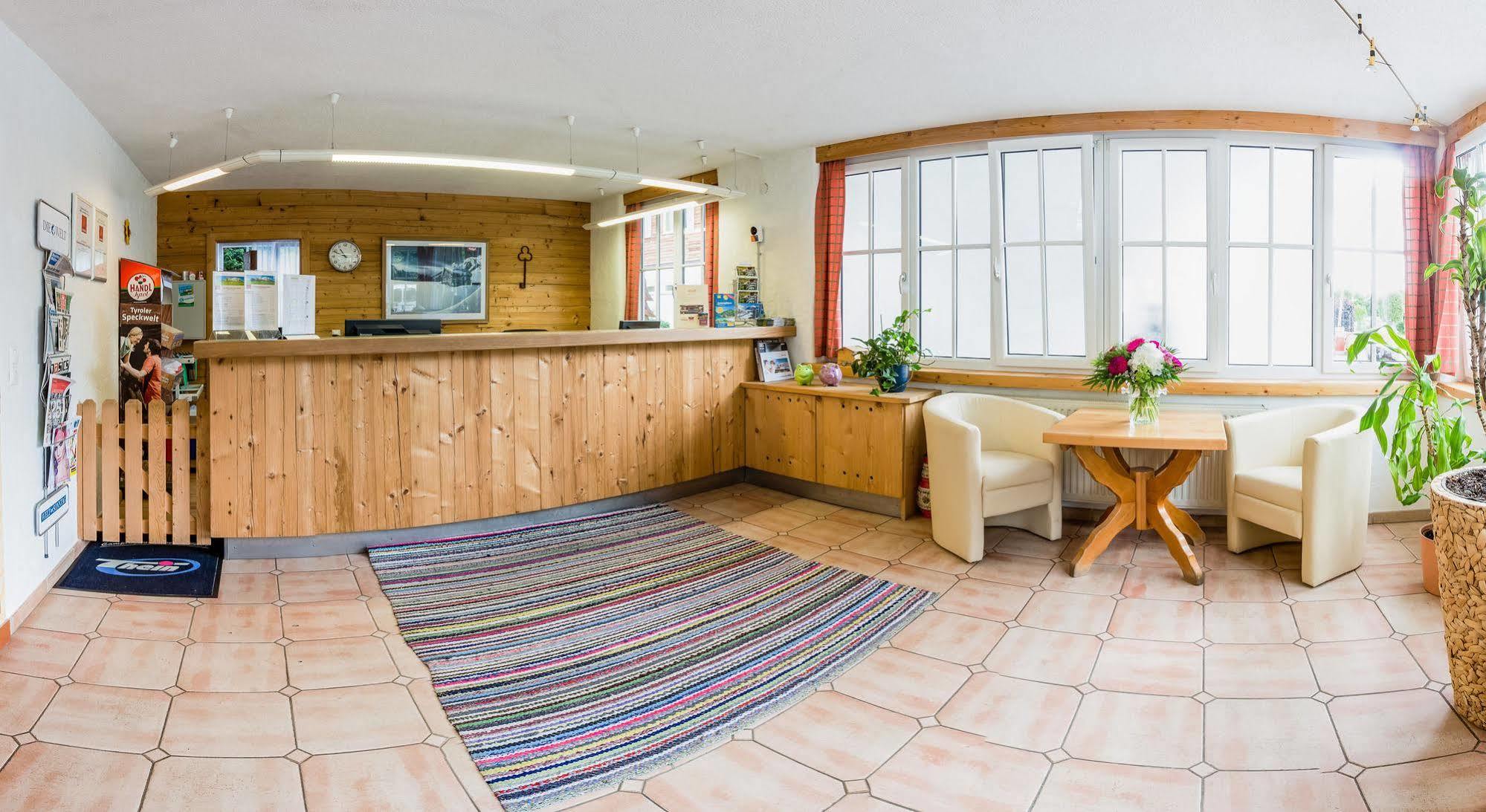 ホテルEuroparcs Leutasch-Seefeld エクステリア 写真